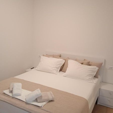 Apartman Kim Μακάρσκα Εξωτερικό φωτογραφία